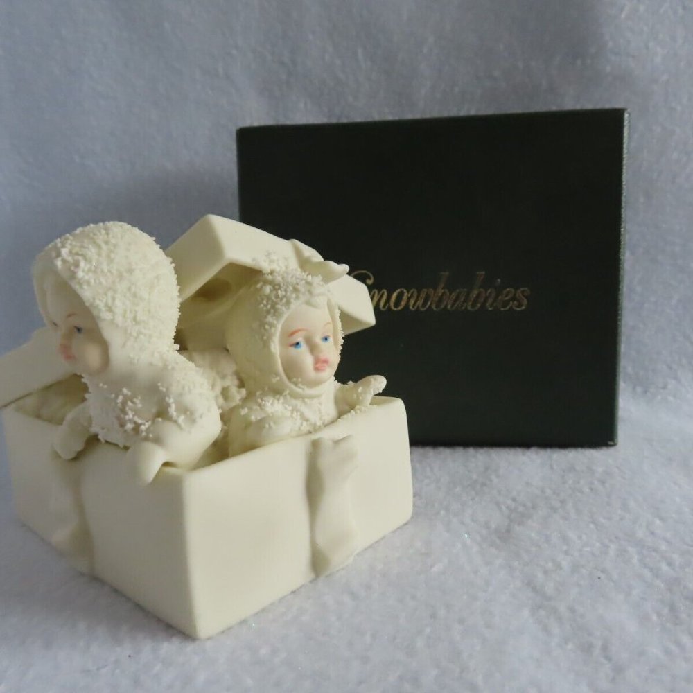 Department 56 Snowbabies Figurine "Winter Surprise"